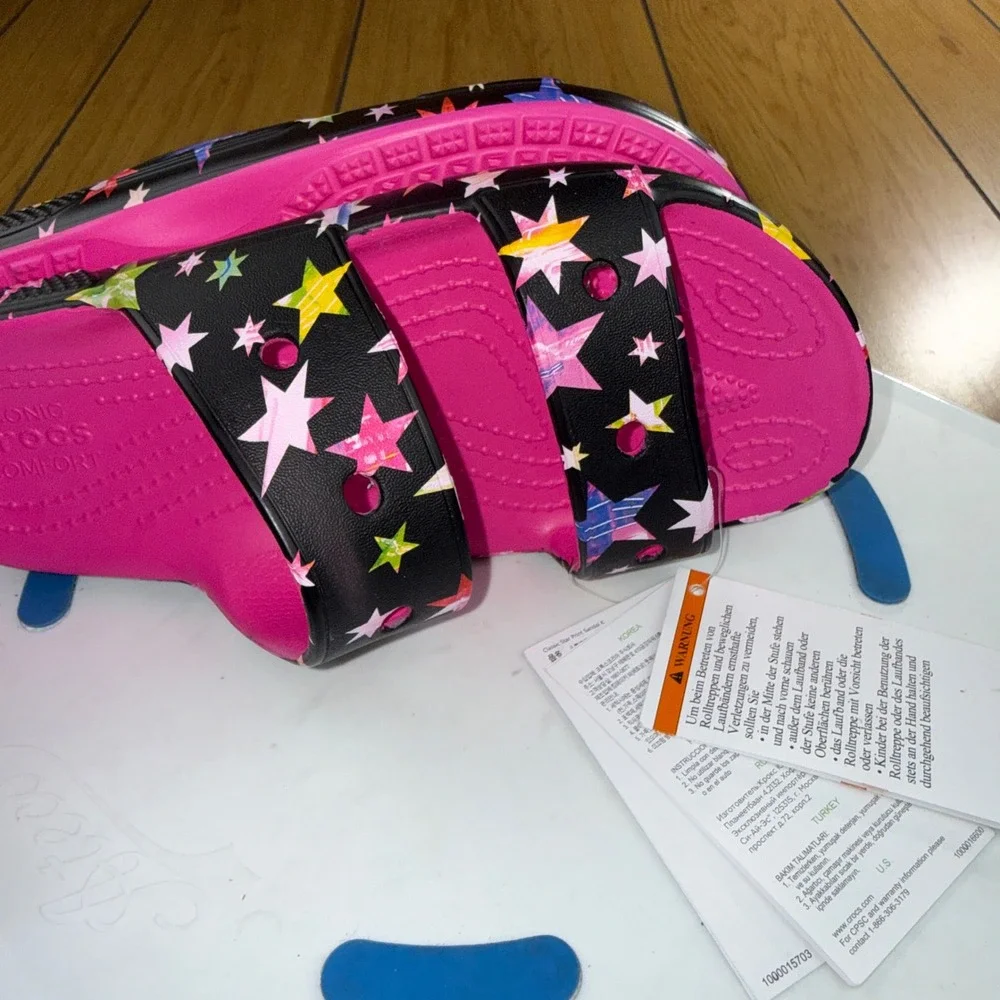 Crocs Classic Star Print Sandal‎ K Pink Black Multi Kids J4 209094-6UC NWT